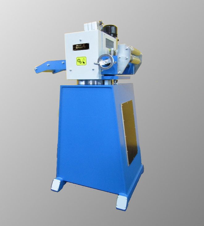 Zugeinheit Modell VE 60/360/NC Zugeinheit zum Abziehen und Zuführung von Metallbändern, Drähten und Stangen bis 2,5 mm