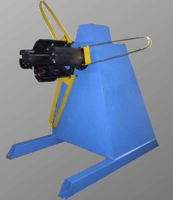 Abwickelhaspel ohne Antrieb Modell O30-360V-H Abwickelhaspel 3000 Kg für 360 mm Bandbreite ohne Antrieb mit hydraulischer Spreizung